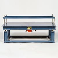 Vibrating Table 1250 x 625mm for 8 cube moulds, 110V