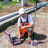 Light Weight Deflectometer with 1000 test memory